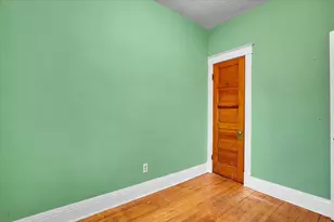 9232 S Essex Ave, Chicago, IL 60617 - Photo 11