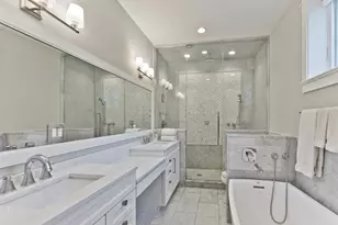 4753 N Hamilton Ave, Chicago, IL 60625 - Photo 11