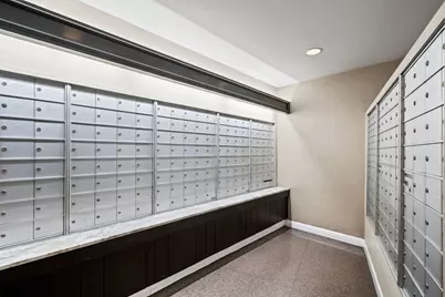 3930 N Pine Grove Avenue #809, Chicago, IL 60613 - Photo 35