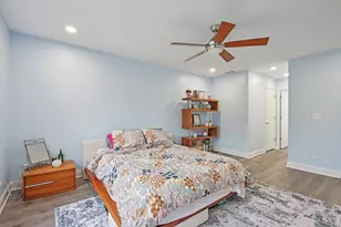 831 Amelia Ct, Grayslake, IL 60030 - Photo 13