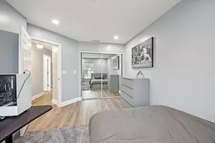 831 Amelia Ct, Grayslake, IL 60030 - Photo 19