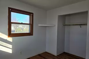 305 E 3rd St, Bowen, IL 62316 - Photo 11