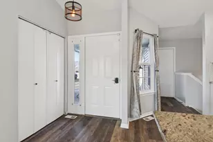 4213 Hale Ln, Island Lake, IL 60042 - Photo 3