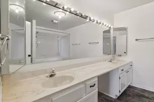 4213 Hale Ln, Island Lake, IL 60042 - Photo 15