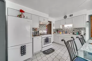 14445 Van Buren St, Dolton, IL 60419 - Photo 11