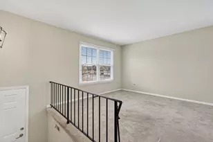 1847 Brighton Cir, Aurora, IL 60506 - Photo 5