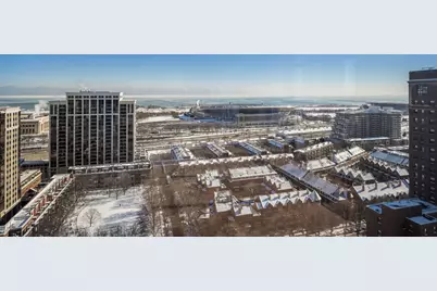 100 E 14th Street #2205, Chicago, IL 60605 - Photo 21