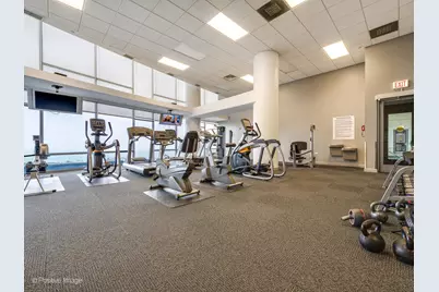 100 E 14th Street #2205, Chicago, IL 60605 - Photo 25