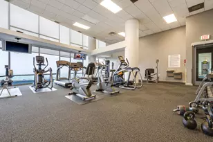 100 E 14th St, Chicago, IL 60605 - Photo 25