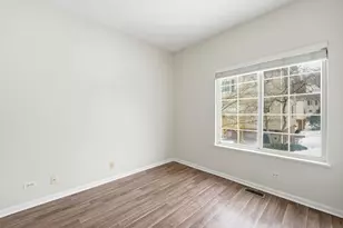 171 Monarch Dr, Streamwood, IL 60107 - Photo 13