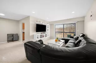 6820 Joliet Rd, Indian Head Park, IL 60525 - Photo 3