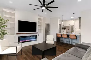 530 Pineridge Dr N, Oswego, IL 60543 - Photo 5