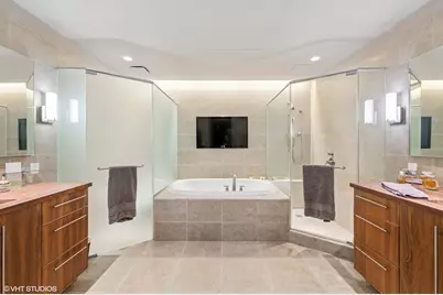 401 N Wabash Avenue #33K, Chicago, IL 60611 - Photo 11