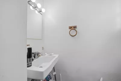 1307 W 173rd Street, Hazel Crest, IL 60429 - Photo 9