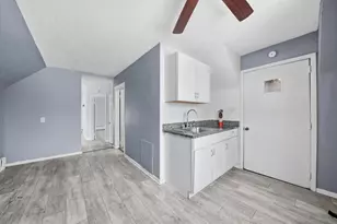 1307 W 173rd St, Hazel Crest, IL 60429 - Photo 39