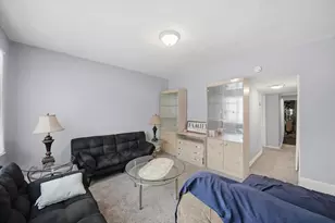 1307 W 173rd St, Hazel Crest, IL 60429 - Photo 3