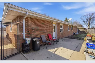 2225 Loganberry Street, Joliet, IL 60433 - Photo 25