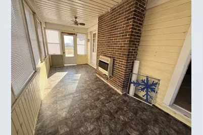 617 W Lincolnway Road, Morrison, IL 61270 - Photo 11