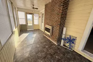 617 W Lincolnway Rd, Morrison, IL 61270 - Photo 11