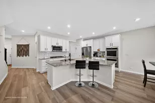 534 Watercress Dr, Aurora, IL 60504 - Photo 5