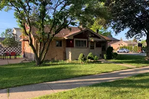 1720 S Cumberland Ave, Park Ridge, IL 60068 - Photo 1
