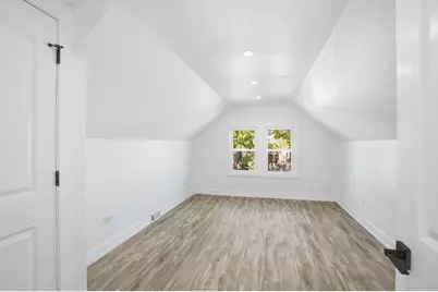 607 E 103rd Place, Chicago, IL 60628 - Photo 17