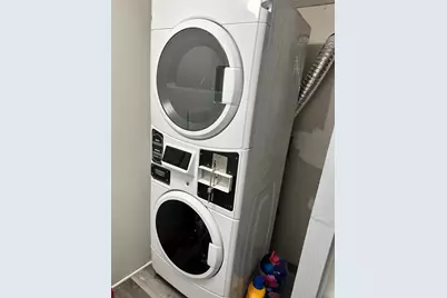 5530 N Mango Avenue #2, Chicago, IL 60630 - Photo 13