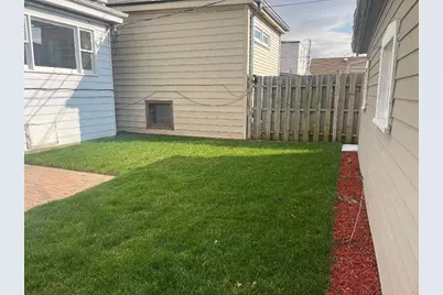 5530 N Mango Avenue #2, Chicago, IL 60630 - Photo 15