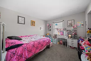 220 N Rosedale Ave, Aurora, IL 60506 - Photo 15