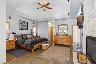 1237 W Parliament St, Crete, IL 60417 - Photo 21