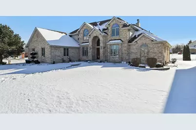 1237 W Parliament Street, Crete, IL 60417 - Photo 59