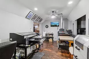 1237 W Parliament St, Crete, IL 60417 - Photo 45