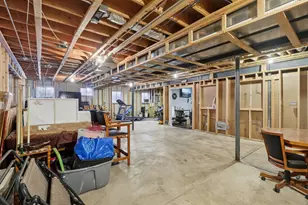 1237 W Parliament St, Crete, IL 60417 - Photo 41