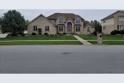 1237 W Parliament Street, Crete, IL 60417 - Photo 1