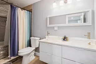 903 N Homan Ave., Chicago, IL 60651 - Photo 11