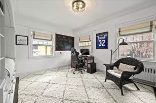 121 Robsart Rd, Kenilworth, IL 60043 - Photo 29