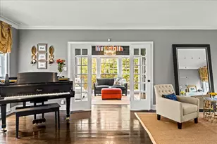 121 Robsart Rd, Kenilworth, IL 60043 - Photo 9