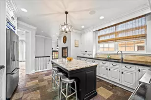 121 Robsart Rd, Kenilworth, IL 60043 - Photo 15