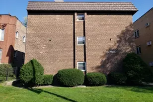 [Address not provided], Oak Park, IL 60302 - Photo 1