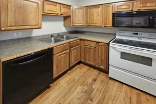 [Address not provided], Oak Park, IL 60302 - Photo 3