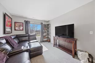 1819 S Wentworth Cir, Romeoville, IL 60446 - Photo 17