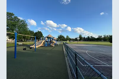 671 Hapsfield Lane #105, Buffalo Grove, IL 60089 - Photo 23