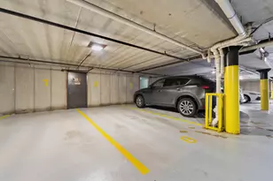 671 Hapsfield Ln, Buffalo Grove, IL 60089 - Photo 19