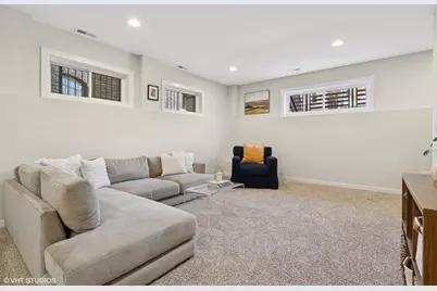 3331 W Crystal Street, Chicago, IL 60651 - Photo 17