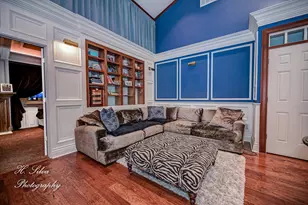 8106 Maple St, Marengo, IL 60152 - Photo 5