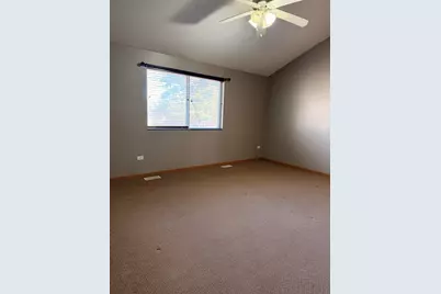 701 Davidson Drive #B, Minooka, IL 60447 - Photo 9