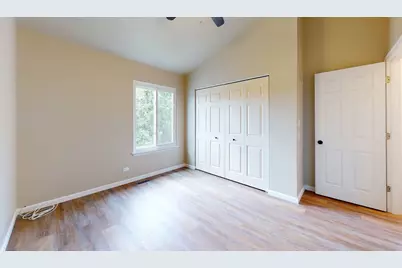 1913 Barnhill Drive, Mundelein, IL 60060 - Photo 15