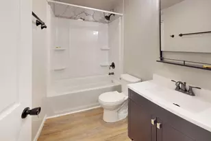 1913 Barnhill Dr, Mundelein, IL 60060 - Photo 23