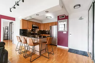 30 E Elm St, Chicago, IL 60611 - Photo 7
