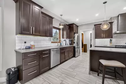 3850 E 59th Street, Davenport, IA 52807 - Photo 21